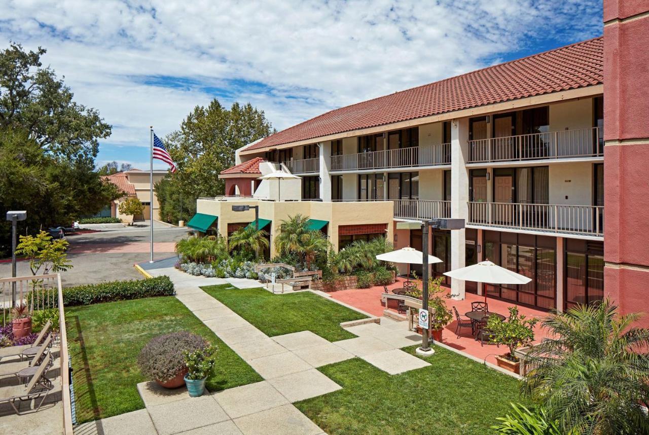 La Quinta By Wyndham Thousand Oaks-Newbury Park Ngoại thất bức ảnh