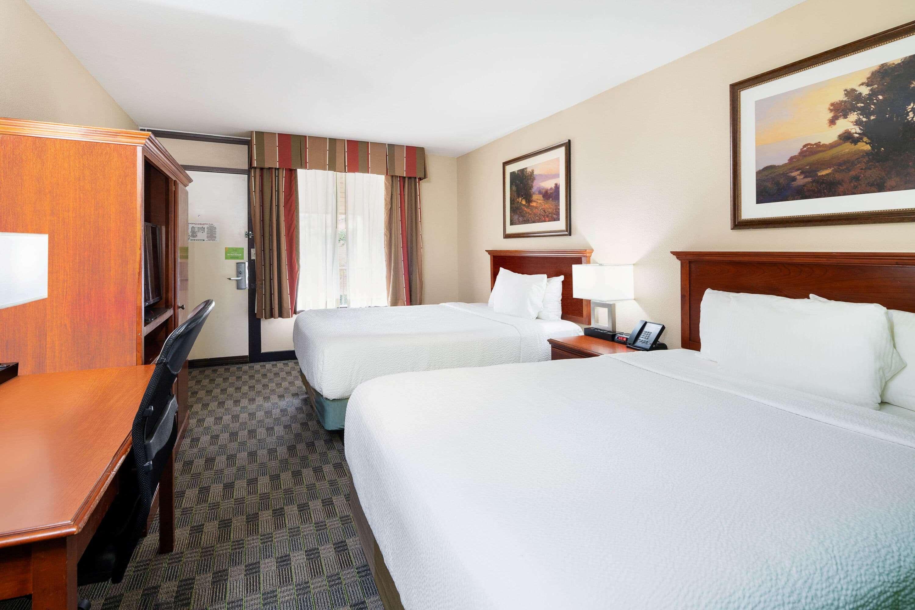 La Quinta By Wyndham Thousand Oaks-Newbury Park Ngoại thất bức ảnh